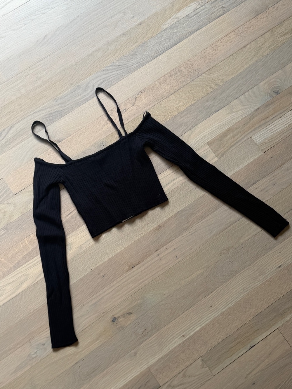Zara Knit Off-Shoulder Long Sleeve Crop Top